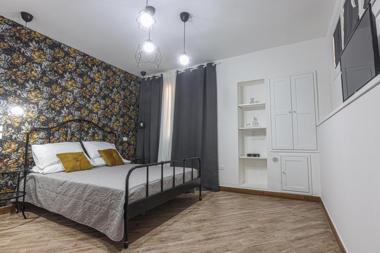 סלרנו B&B La Fenice Suite מראה חיצוני תמונה