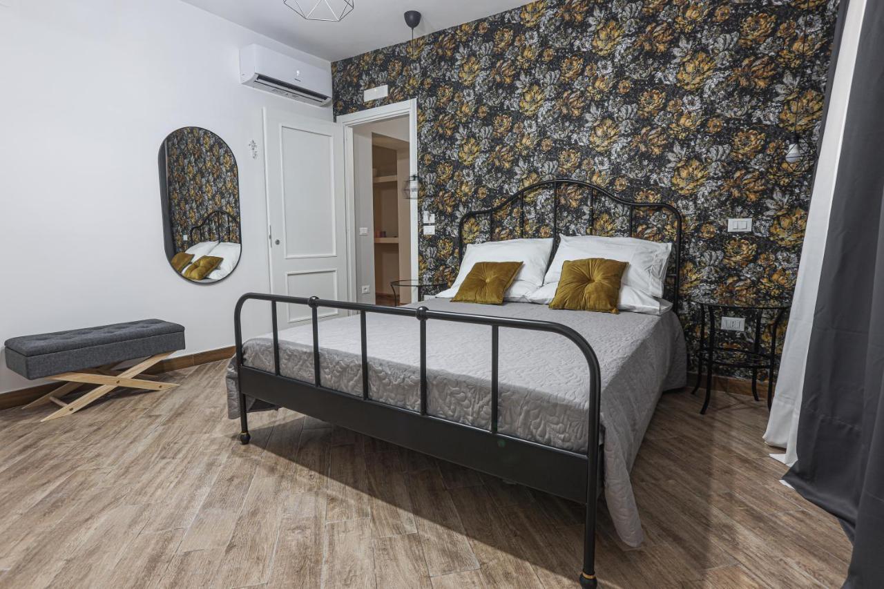 סלרנו B&B La Fenice Suite מראה חיצוני תמונה