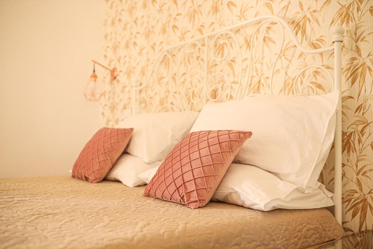 סלרנו B&B La Fenice Suite מראה חיצוני תמונה